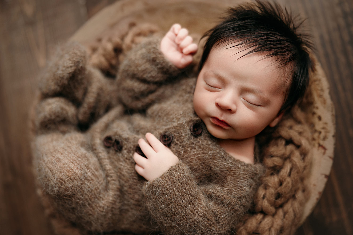 orlando fl newborn photographer bowl prop orlando fl newborn photographer bowl prop